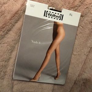 *NEW* unopened WOLFORD black tights size xl